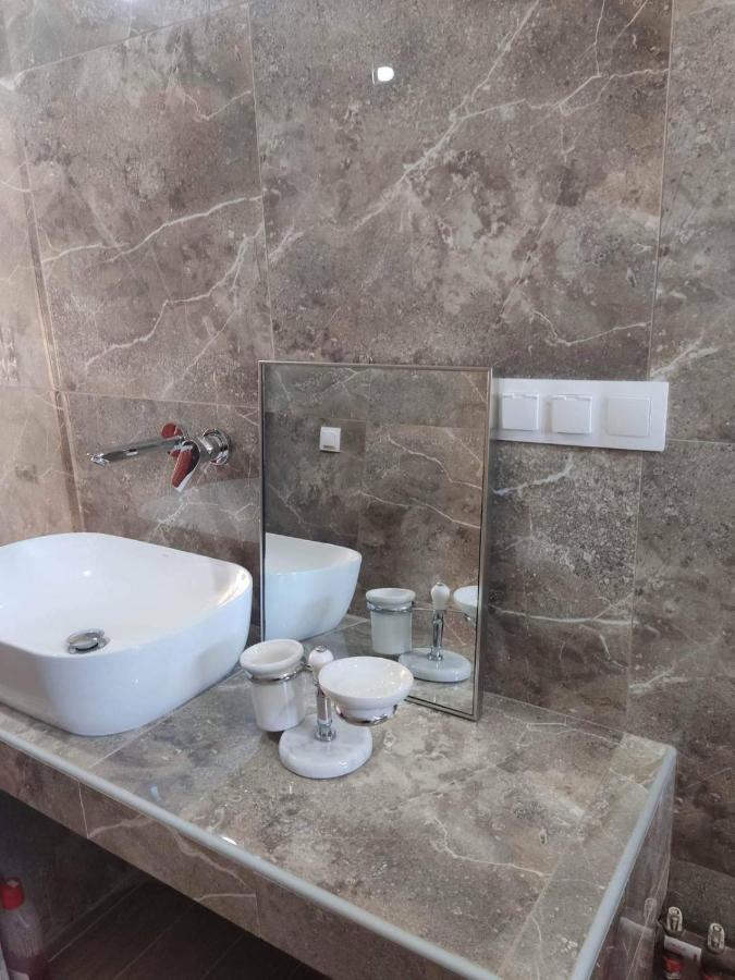 Geka'S Apartment Скала-Рахониу Екстериор снимка