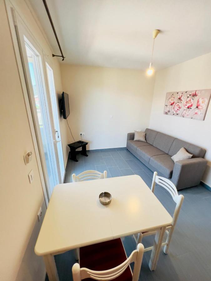 Geka'S Apartment Скала-Рахониу Екстериор снимка