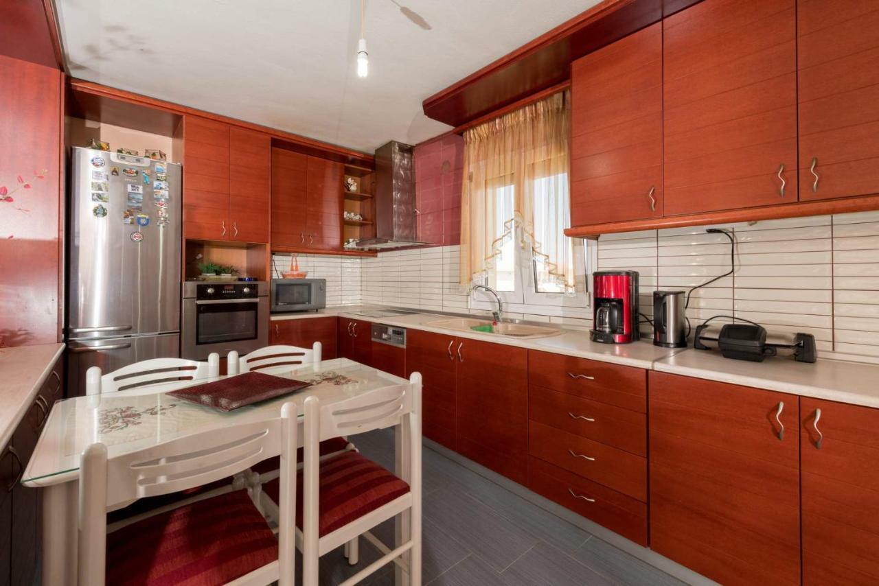 Geka'S Apartment Скала-Рахониу Екстериор снимка
